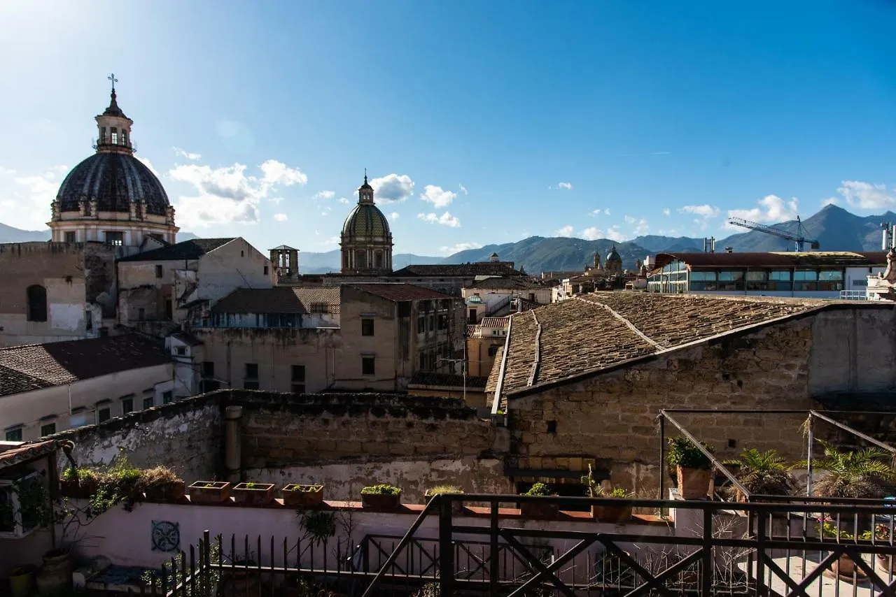 Appartamento Palazzo Pace Al Cassaro Palermo